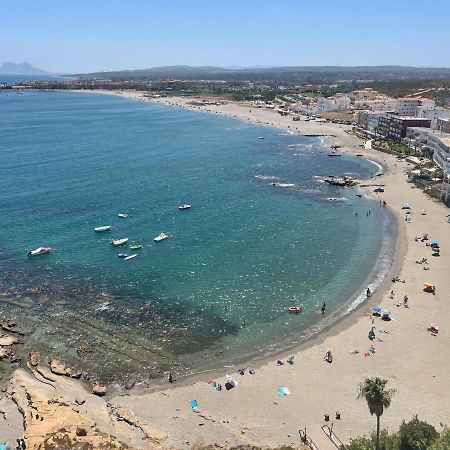 Maravilloso Apartamento En Primera Linea De Playa. Torreguadiaro Kültér fotó